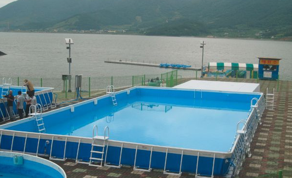 支架游泳池的構(gòu)建材料是什么（安裝多少錢(qián)）